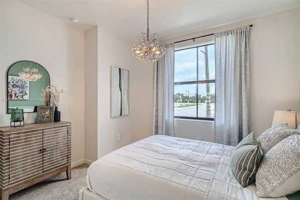 Bedroom, Chandelier, Interior, Water