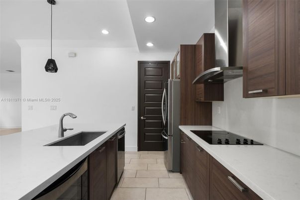 Interior, Kitchen, Pendant Lights, Recessed Lighting, Stainless Steel Appliances