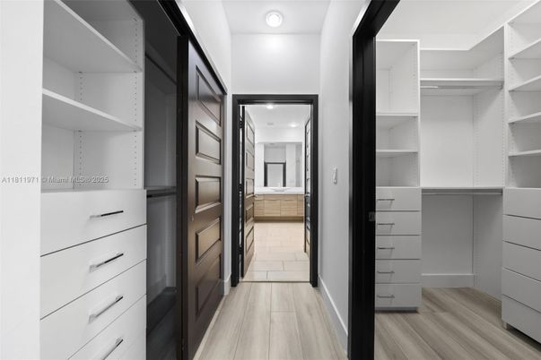 Interior, Recessed Lighting, Walk-in Closets, Wood Texture Flooring
