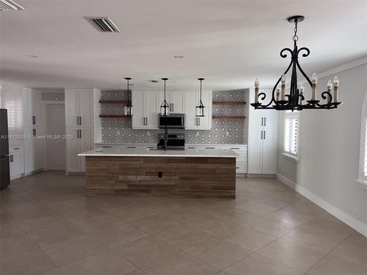Chandelier, Interior, Kitchen, Pendant Lights, Stainless Steel Appliances