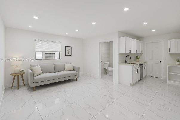 Bathroom, Interior, Kitchen, Marble, Recessed Lighting