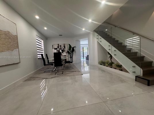 Dining room, Interior, Recessed Lighting