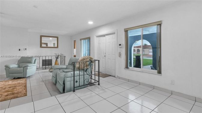 Interior, Recessed Lighting