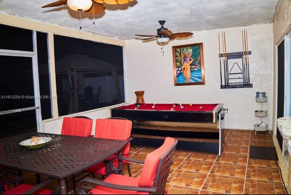 Billiard Table, Dining room, Game Room, Interior
