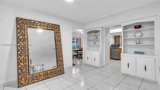 Dining room, Interior, Kitchen, Recessed Lighting