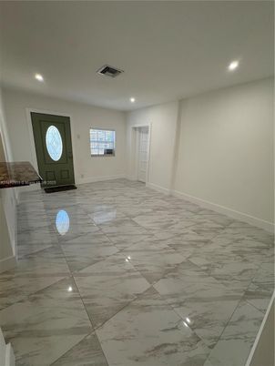 Empty room, Interior, Marble, Recessed Lighting