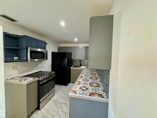 Interior, Kitchen, Marble, Recessed Lighting, Stainless Steel Appliances
