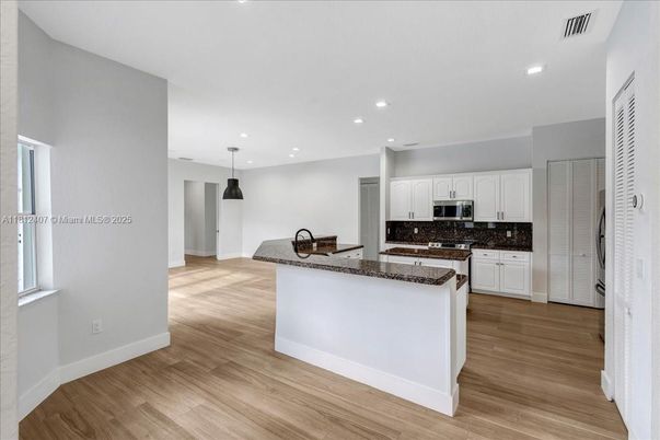 Interior, Kitchen, Pendant Lights, Recessed Lighting, Wood Texture Flooring