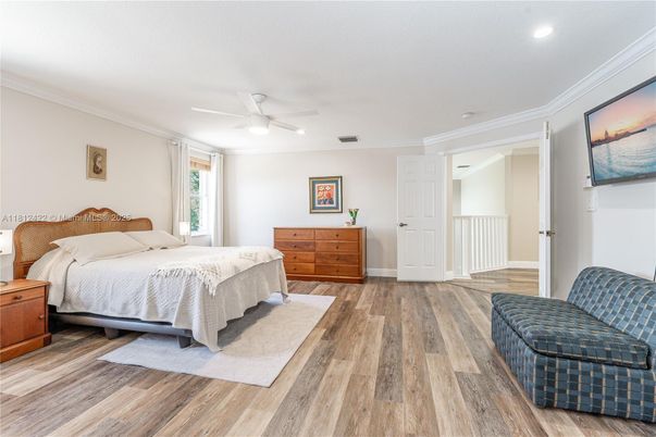 Bedroom, Interior, Recessed Lighting, Wood Texture Flooring