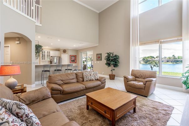 Interior, Kitchen, Living room, Recessed Lighting, Water