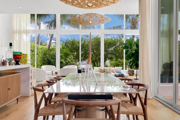 Dining room, Interior, Wood Texture Flooring