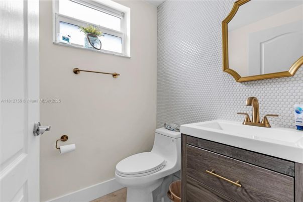 Bathroom, Interior