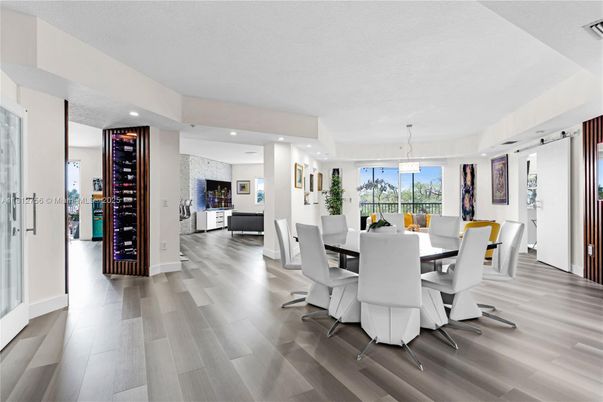 Dining room, Interior, Pendant Lights, Recessed Lighting, Wine Storage, Wood Texture Flooring