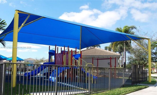 Exterior, Playground