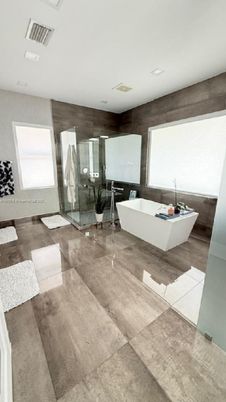 Bathroom, Free Standing Baths, Glass Shower, Interior, Recessed Lighting