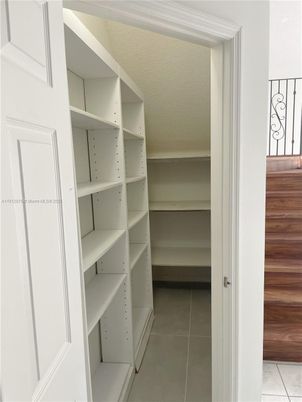 Interior, Walk-in Closets