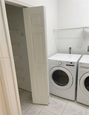Interior, Marble, Utility Closets, Washer
