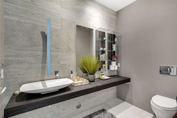 Bathroom, Interior