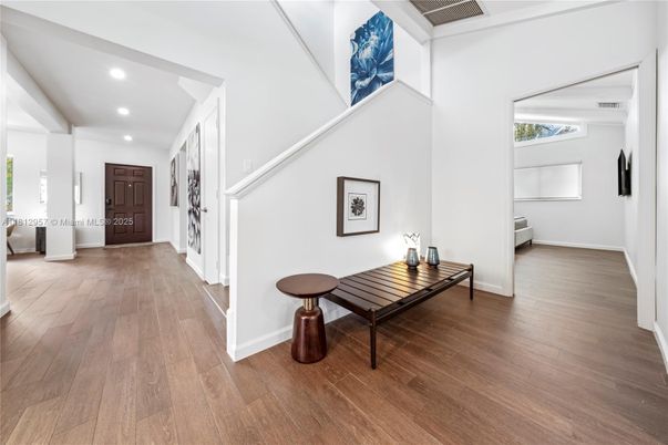 Interior, Recessed Lighting, Wood Texture Flooring