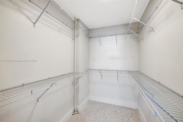 Interior, Walk-in Closets
