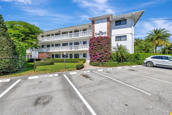 Exterior, Facade, Condo Building