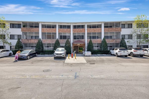 Exterior, Facade, Brick Facade, Condo Building