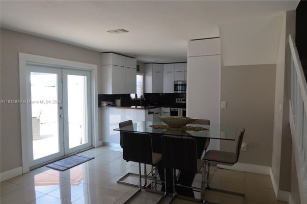 Dining room, Interior, Kitchen