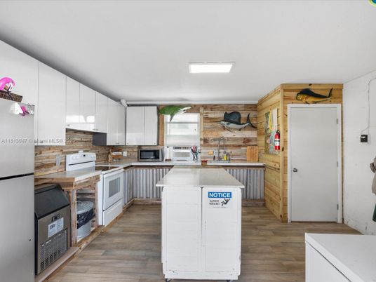 Interior, Kitchen, Wood Texture Flooring, Wooden Walls