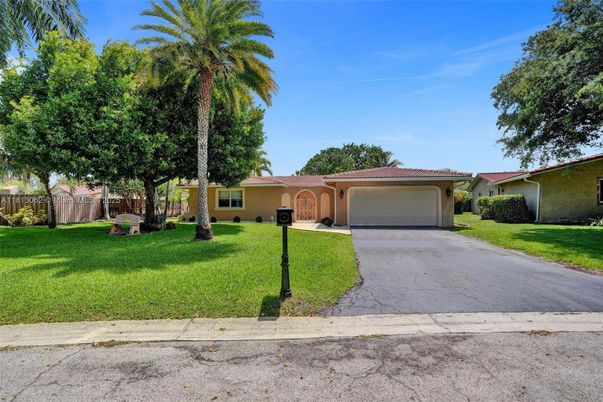 Attached, Backyard, Exterior, Facade, Ranch