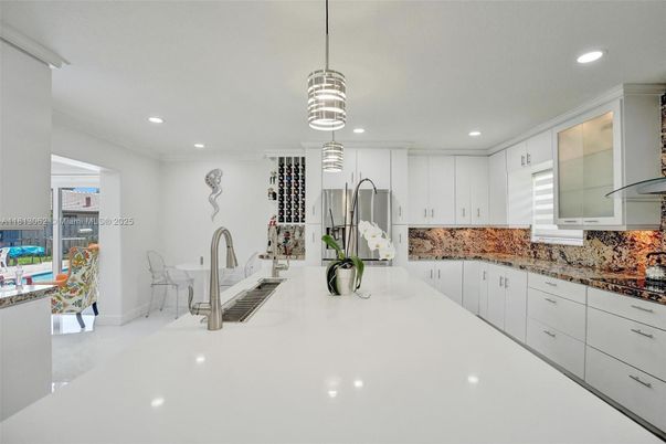 Interior, Kitchen, Pendant Lights, Recessed Lighting