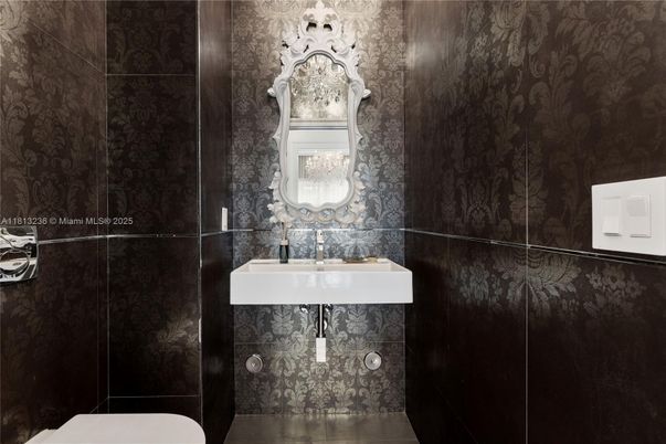 Bathroom, Interior