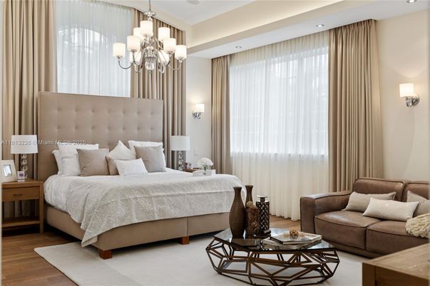 Chandelier, Interior, Living room, Recessed Lighting