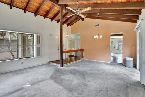 Empty room, Interior, Pendant Lights, Wooden Beams, Wooden Ceilings