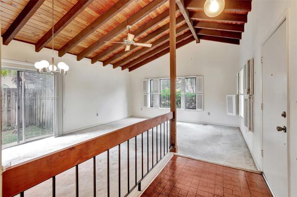 Empty room, Interior, Pendant Lights, Wooden Beams, Wooden Ceilings
