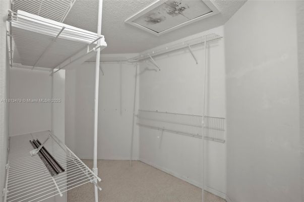 Interior, Walk-in Closets