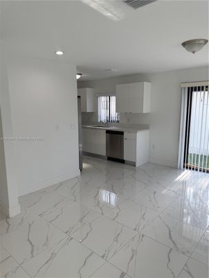 Interior, Kitchen, Marble, Recessed Lighting