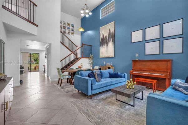 Interior, Living room, Pendant Lights, Piano