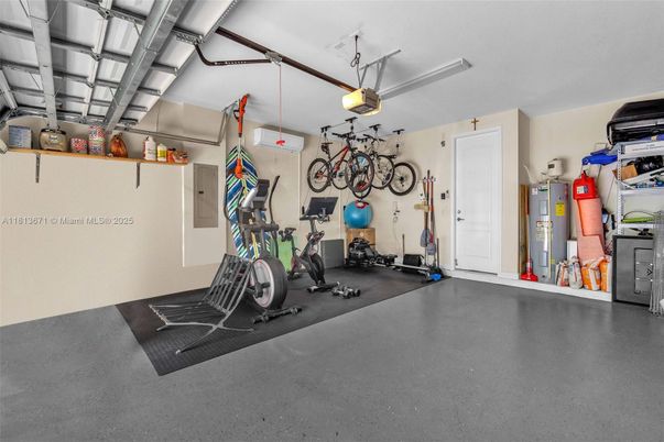 Fitness Equipment, Garage, Interior