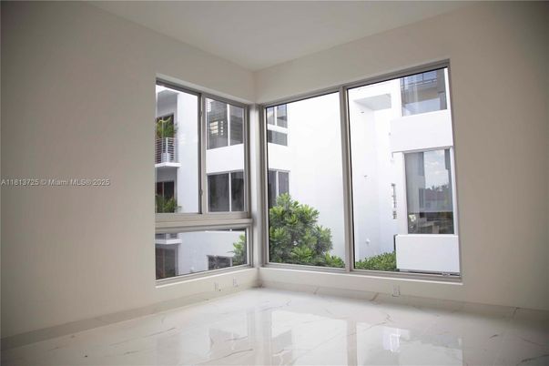 Empty room, Interior, Marble