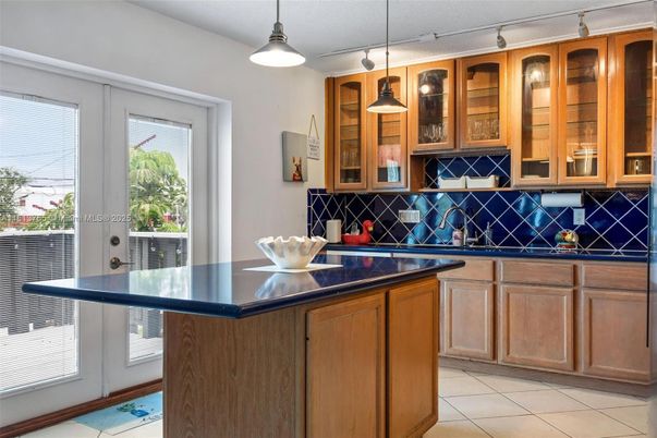 Interior, Kitchen, Pendant Lights