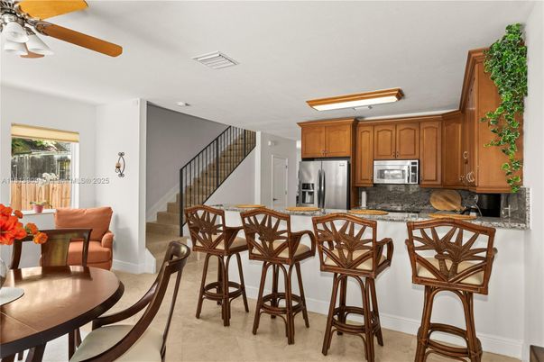 Dining room, Interior, Kitchen, Stainless Steel Appliances