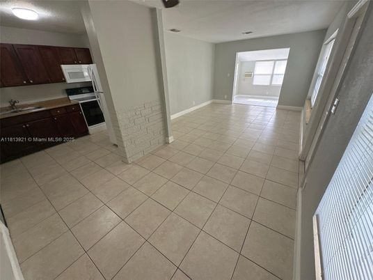 Empty room, Interior, Kitchen