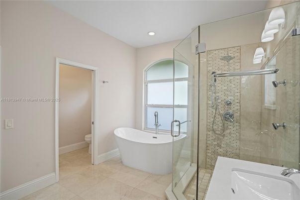 Bathroom, Free Standing Baths, Glass Shower, Interior, Recessed Lighting