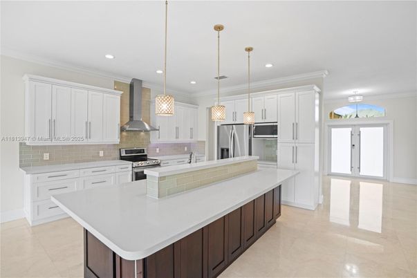 Interior, Kitchen, Pendant Lights, Recessed Lighting, Stainless Steel Appliances