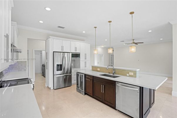 Interior, Kitchen, Pendant Lights, Recessed Lighting, Stainless Steel Appliances