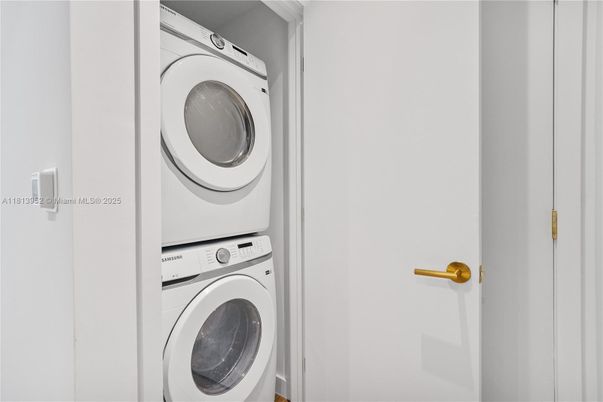 Interior, Utility Closets, Washer