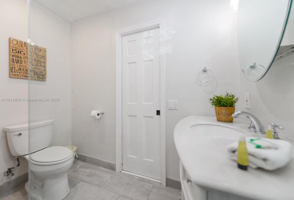 Bathroom, Interior