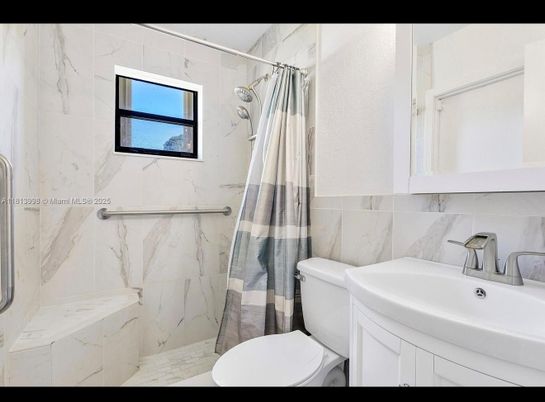Bathroom, Interior, Marble, Marble Walls