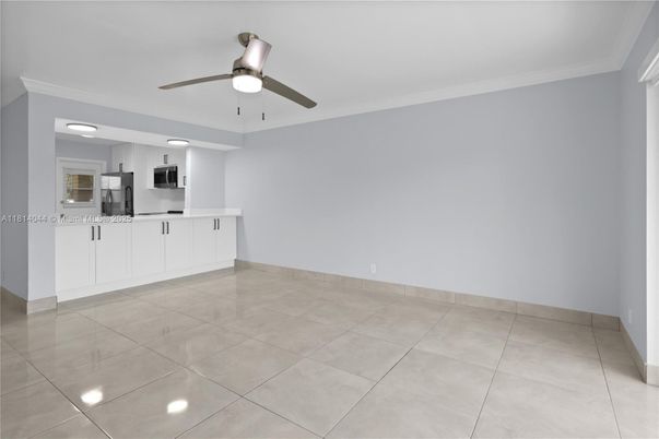 Empty room, Interior, Kitchen