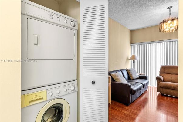 Interior, Pendant Lights, Utility Closets, Washer, Wood Texture Flooring